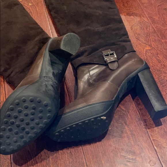 Tod’s Suede Knee-High Boots - Picture 3 of 3